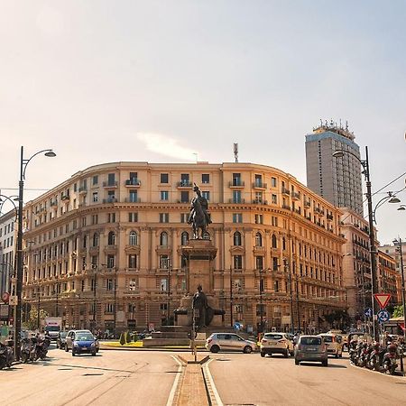 Be Italian Flat Piazza Bovio 22 Hotell Napoli Eksteriør bilde