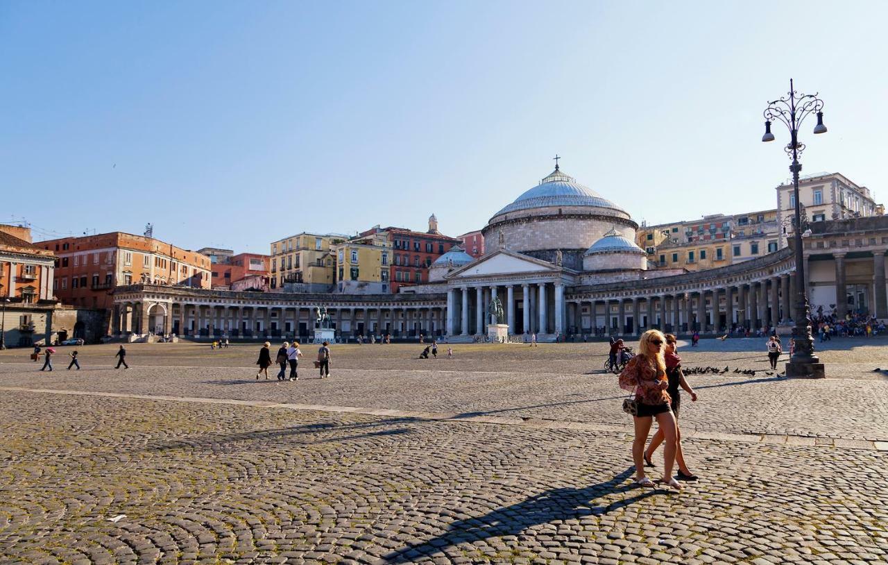 Be Italian Flat Piazza Bovio 22 Hotell Napoli Eksteriør bilde