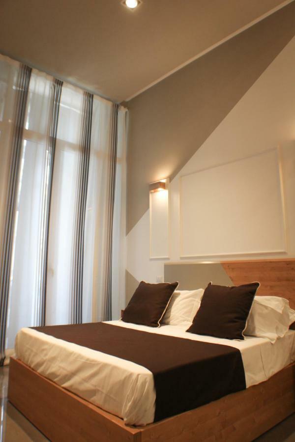 Be Italian Flat Piazza Bovio 22 Hotell Napoli Eksteriør bilde