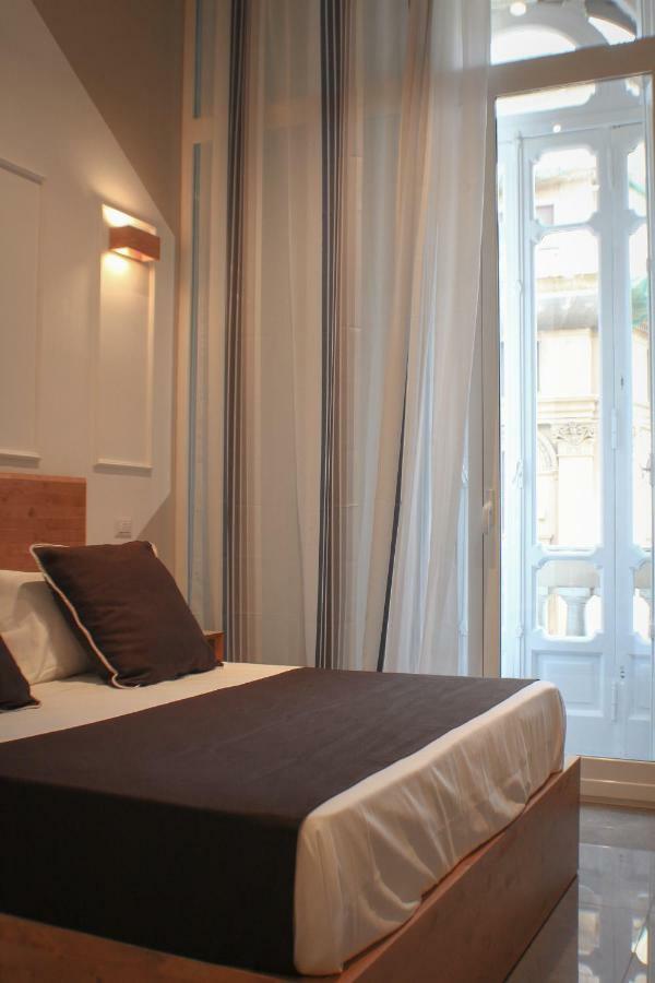 Be Italian Flat Piazza Bovio 22 Hotell Napoli Eksteriør bilde
