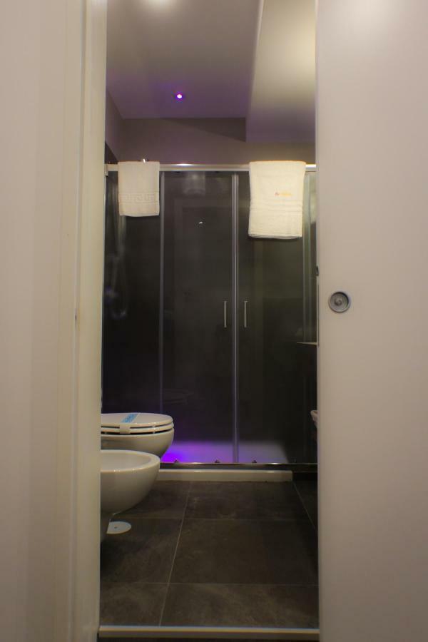 Be Italian Flat Piazza Bovio 22 Hotell Napoli Eksteriør bilde