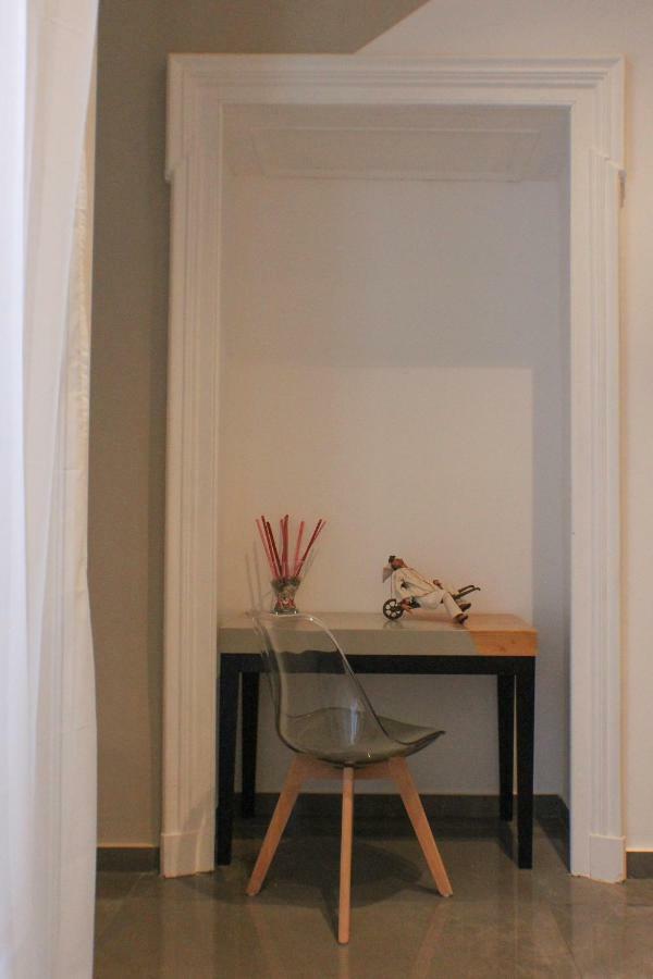 Be Italian Flat Piazza Bovio 22 Hotell Napoli Eksteriør bilde