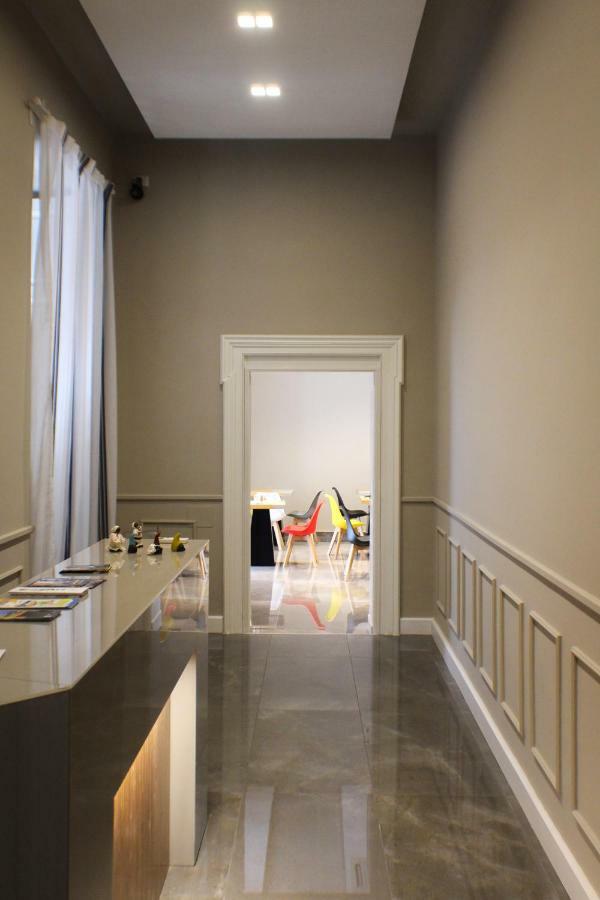 Be Italian Flat Piazza Bovio 22 Hotell Napoli Eksteriør bilde