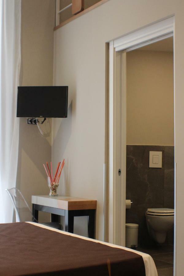 Be Italian Flat Piazza Bovio 22 Hotell Napoli Eksteriør bilde