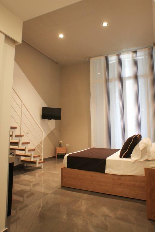 Be Italian Flat Piazza Bovio 22 Hotell Napoli Eksteriør bilde