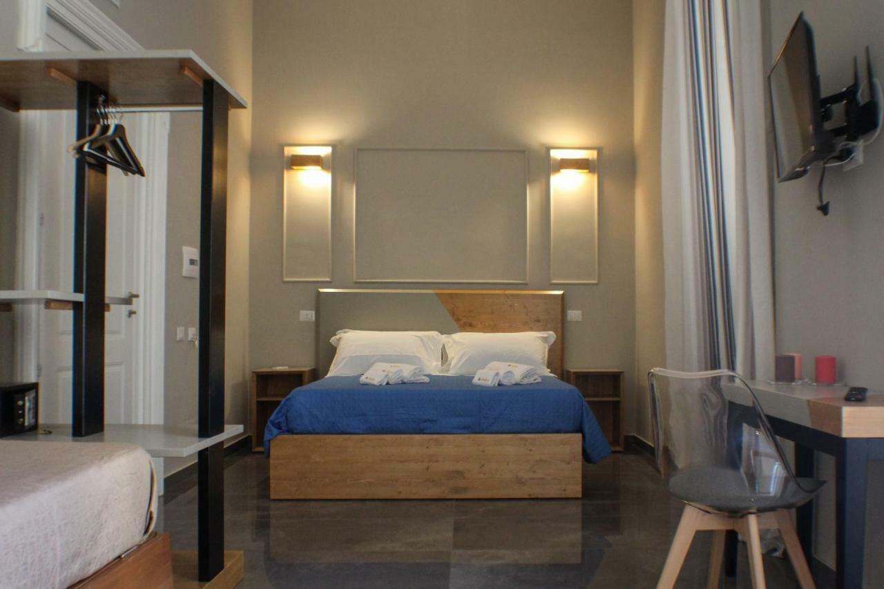Be Italian Flat Piazza Bovio 22 Hotell Napoli Eksteriør bilde