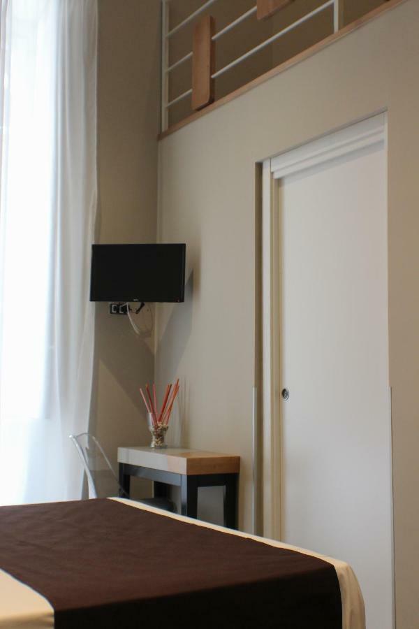 Be Italian Flat Piazza Bovio 22 Hotell Napoli Eksteriør bilde