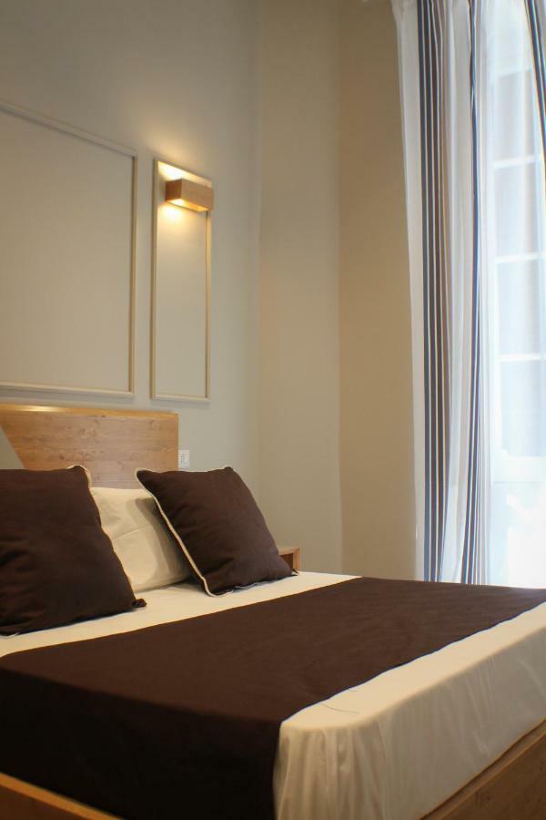 Be Italian Flat Piazza Bovio 22 Hotell Napoli Eksteriør bilde