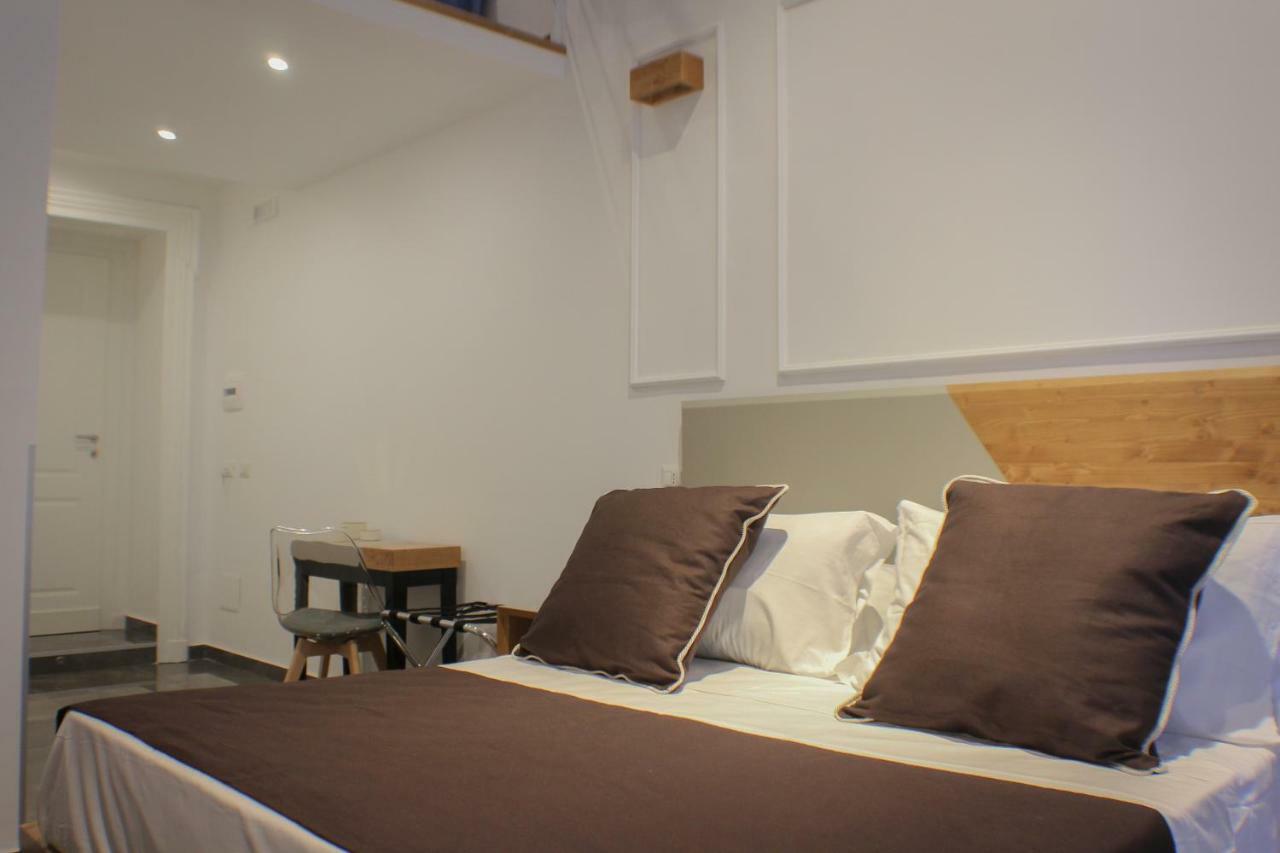 Be Italian Flat Piazza Bovio 22 Hotell Napoli Eksteriør bilde